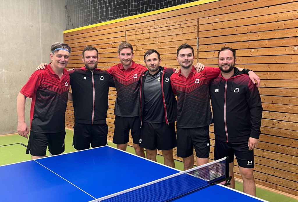 Auch in der Hinrunde hatte die Dritte schon mehrfach Grund zum Jubeln.